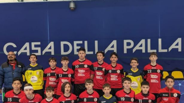 I giovani atleti della Pallamano Vasto